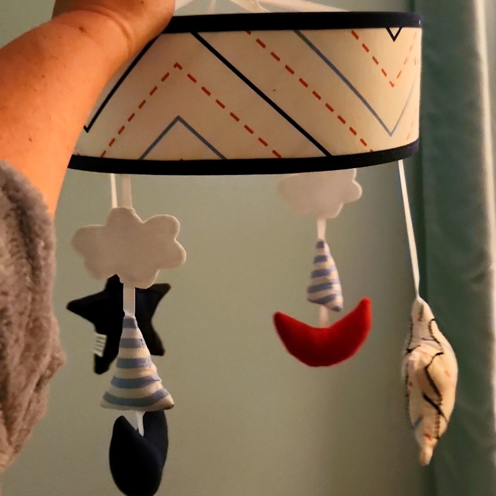 NWOT Nautical mobile for baby